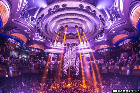 best nightclubs in vegas on the strip